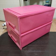 プラスチック製収納ケース2個の画像