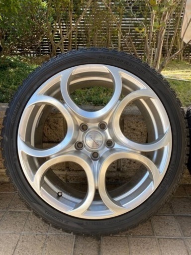 アルファロメオジュリエッタ18インチホイール&スタッドレス