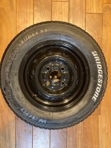 R12スタッドレス20年製ブリヂストン白レター