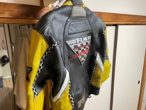 レザージャケット/革バイクジャケット　FLM イギリス