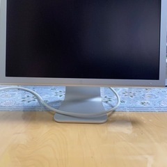 Macの純正モニタ