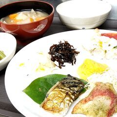 朝食スタッフ募集（1日4時間の早朝スキマ時間）