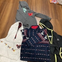パーカー4着