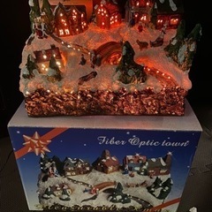 クリスマスオブジェ 街並み 光がゆっくり色が変わるの画像