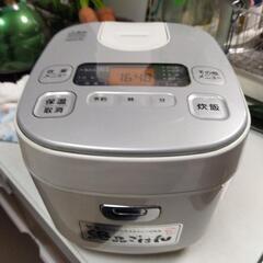 アイリスオーヤマ 炊飯器 絶品ごはん5.5合炊き込み2018年製