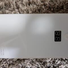 ポータブル充電器 ポケット充電器