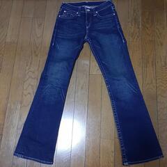 トゥルーレリジョン

true religion ジーンズ
