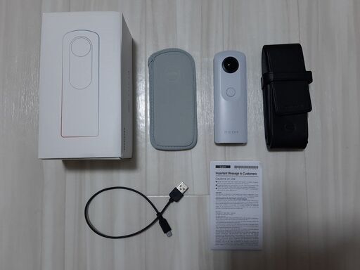 【再・お値下げ】【美品】RICOH 360度カメラ RICOH THETA SC  全天球カメラ(ホワイト)
