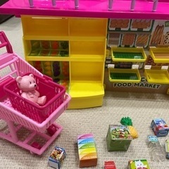 【年内までの出品】リカちゃんおおきなショッピングモールの画像