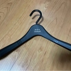 タトラス ハンガー