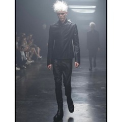 JULIUS ユリウス エンボスデニムストレッチジャケットαの画像