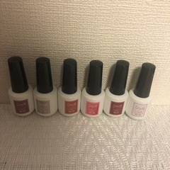 ジーニッシュ　マニキュア　24本セットの画像