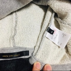 atoアトウ スタッズ フード付きスウェットジャケットの画像