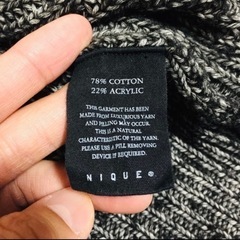 メルボルン発 nique ニット セーター　の画像