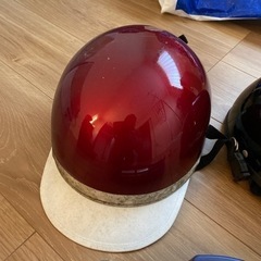 ［受け取り者決定済み］体重計と半ヘルメット差し上げます。の画像