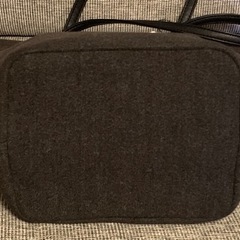 最終価格！新品 サテン アーミー  リボンがお洒落なバッグ 見てから購入^_^の画像