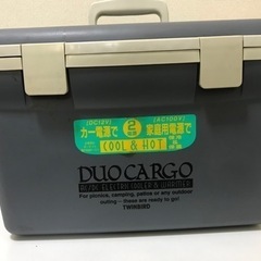 【値下げ】保冷＆保温器 2電源式ポータブル電子冷温ボックス  デ...