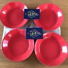 新品未使用品(^^)たち吉製　　　　　　赤いプレート4枚組