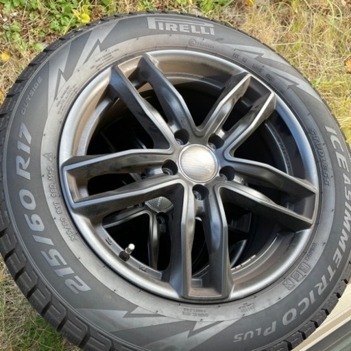 215/60 R17   PIRELLI  スタッドレスタイヤ&ホイール