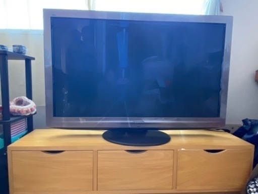 テレビとテレビ台