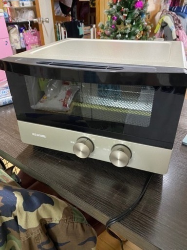 オーブントースター　食パン４枚焼　お取り引き中です。