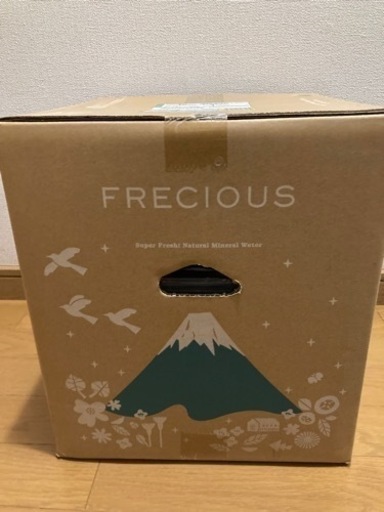 フレシャス　ウォーターサーバーの水　7.2㍑×4