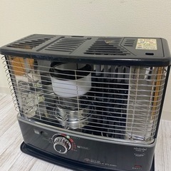 石油ストーブ　トヨトミ　ストーブ