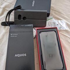 SoftBank Android  AQUOS zero　SH-M10
アストロブラック超美品の画像