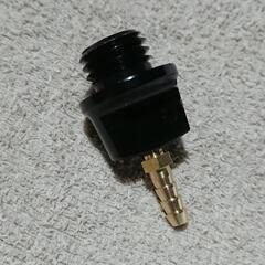 オイルフィーラーキャップ　未使用