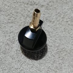 オイルフィーラーキャップ　未使用の画像