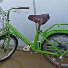 【値引しました】こども自転車18インチ　補助輪付き★
