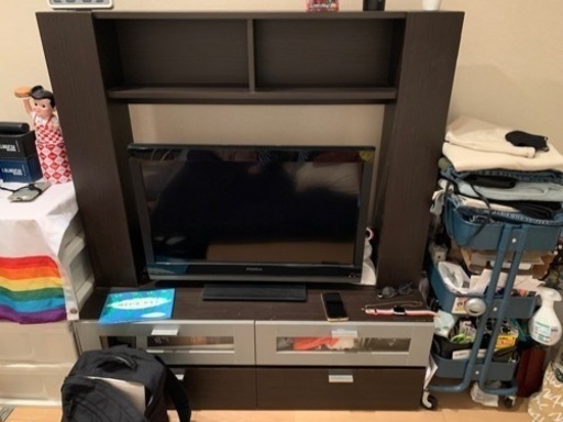 テレビボード