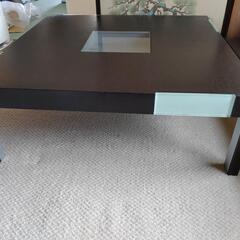 商談中　テーブル四角　5年くらい前に30万円で購入の画像