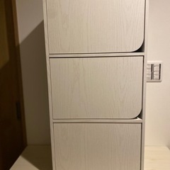 ニトリ　カラーボックス Nカラボ 3段扉付き　ホワイトの画像