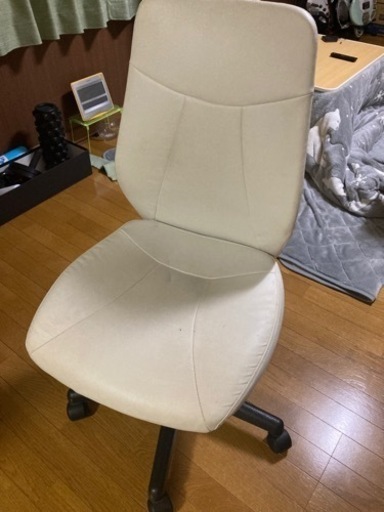 ニトリ　デスクチェア