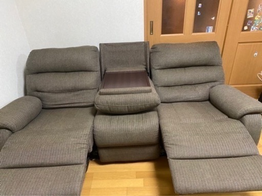 ニトリ電動リクライニングソファー(12月31日まで掲載)