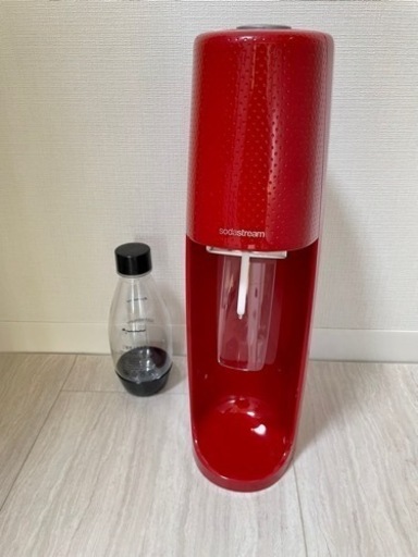 ソーダストリーム赤　使用歴あり
