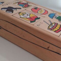 木製かるたの画像