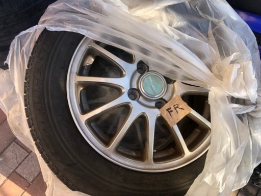 ブリヂストン　スタッドレスタイヤ　165/70R14 値下げ