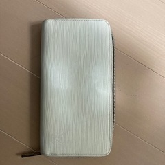 ヴィトンの財布