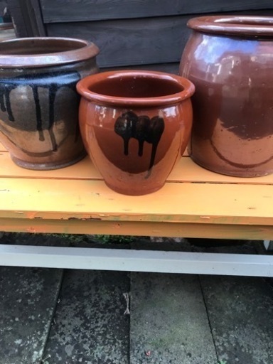 陶器かめ大中小