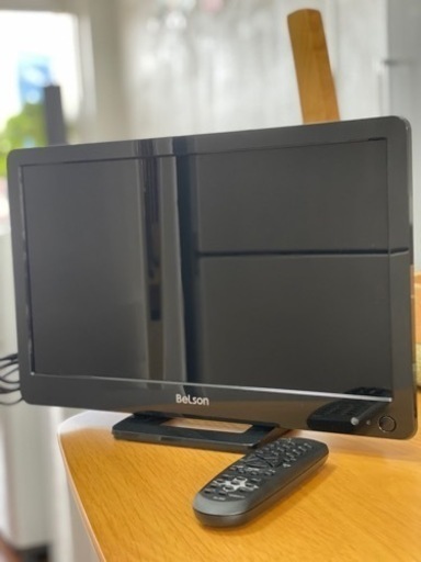 液晶テレビ　16型　BeLson 2012年