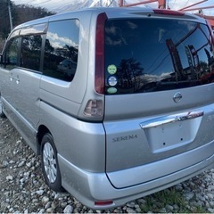 日産セレナ4WD(2年車検付)の画像