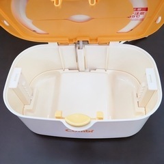 無料！クイックウォーマー①◎✨おしりふきあたため器✨コンビ　2010年製　箱付き✨オレンジ✨動作確認済✨中古品【こちらは店舗です。浜村鹿野温泉ICから3分 買取本舗 宮本リサイクル 営業時間９～１９時 定休日水曜のみ←連絡できませんm(_ _)m】の画像