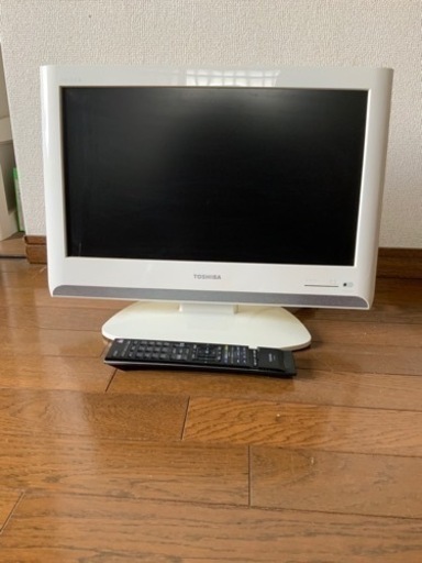 東芝　19インチ　テレビ