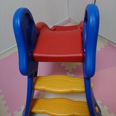 折り畳み式滑り台の画像