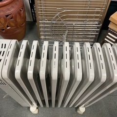 【冬の必須アイテム⛄️❄️これで暖まろう😊🔥🔥】デロンギオイルヒーターの画像