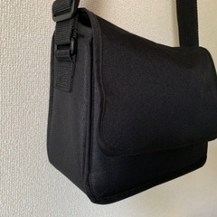 ショルダーバック、かばんの画像