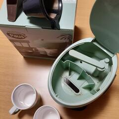 2人前のコーヒーを淹れるカフェメーカーの画像
