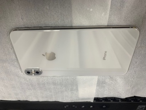 iPhone xs max  64G  バッテリー95%  SIMフリー